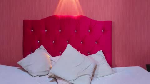 Gissel angel online show from 10/14/25, 09:48