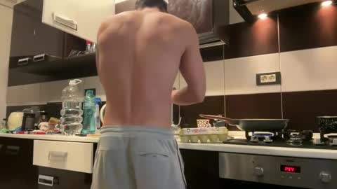 Snapshot of gitanoboy4 chatting on 12/02/25, 12:21 gitanoboy4 online show from 12/02/25, 12:21