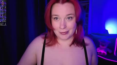 AlexaMillis online show from 05/26/26, 09:33