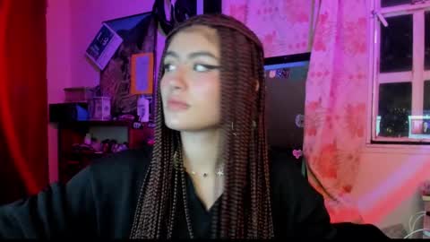 Giulietta online show from 12/19/24, 05:07