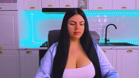 Giulia online show from 03/03/26, 04:40