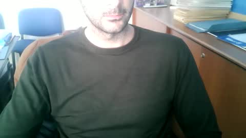 giuseppevai1 online show from 12/20/25, 10:22