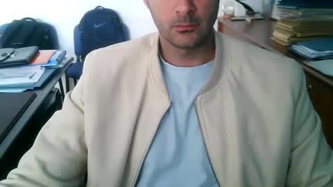 giuseppevai1 online show from 05/15/26, 09:05