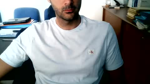 giuseppevai1 online show from 07/04/26, 09:15