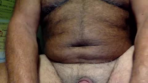 giutomma930394 online show from 11/16/25, 11:32