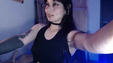 Snapshot of give_me_orgasms chatting on 10/31/25, 06:14 Nice to meet you my name is Heyli  online show from 10/31/25, 06:14