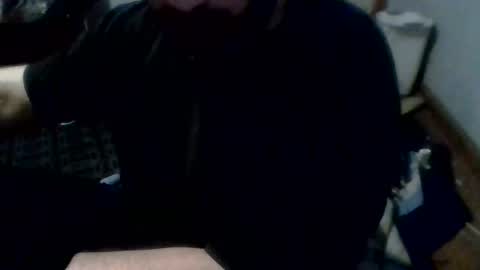 Snapshot of givr6inches chatting on 02/03/25, 11:05 e-Bizl online show from 02/03/25, 11:05