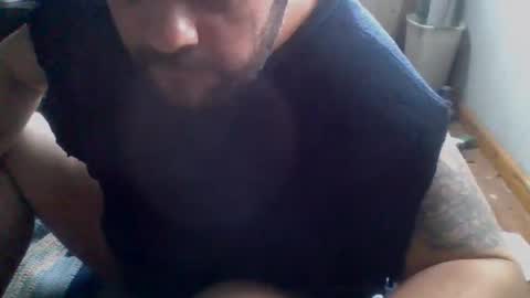 Snapshot of givr6inches chatting on 02/10/25, 01:57 e-Bizl online show from 02/10/25, 01:57