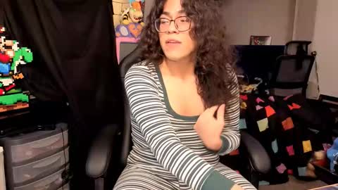 glaceon9 online show from 11/13/25, 03:11