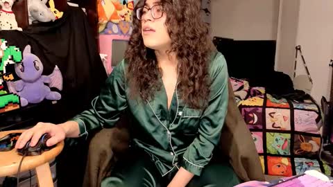 glaceon9 online show from 01/06/26, 06:28