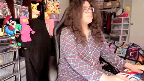 glaceon9 online show from 06/11/26, 02:00