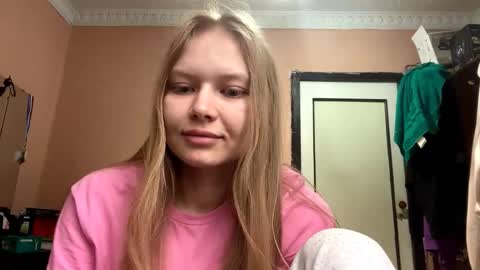 Lacey  1st day here  online show from 03/16/26, 04:29