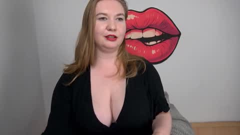 Nikki online show from 10/17/25, 05:26