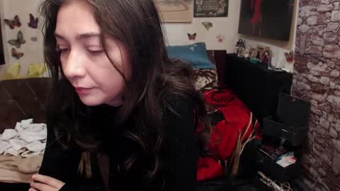 Glamourhottie online show from 11/12/25, 09:21