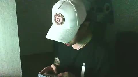 glen_connor_11 online show from 01/16/26, 06:34