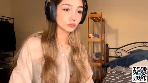 Catalina online show from 11/29/25, 11:02