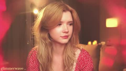 Snapshot of glimmerwave chatting on 01/11/26, 09:31 Gracia online show from 01/11/26, 09:31