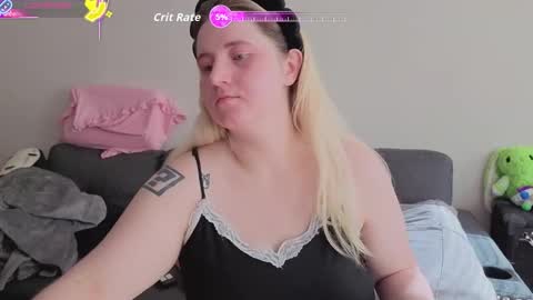 Glitch online show from 11/07/25, 05:35