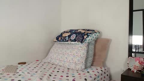 suzy online show from 04/17/26, 02:36