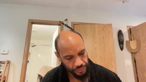 globalmovement online show from 12/05/25, 03:52