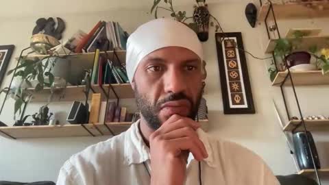 globalmovement online show from 05/01/26, 12:48