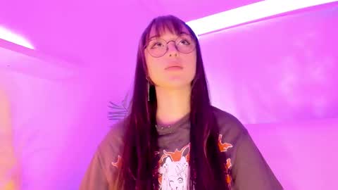 Mimi online show from 09/30/25, 06:57