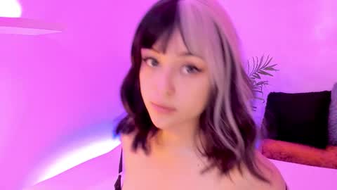 Mimi online show from 01/12/26, 06:46