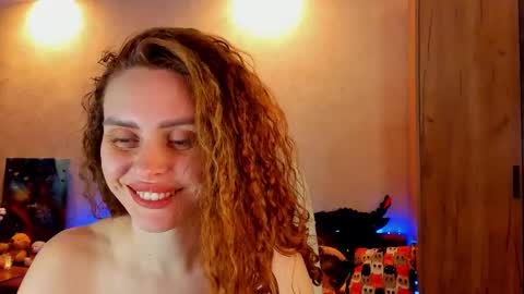 Gloria Wood online show from 12/15/24, 06:59