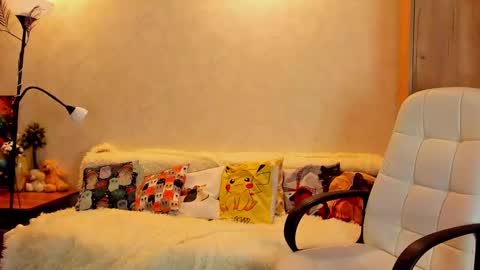 Gloria Wood online show from 03/06/25, 08:48