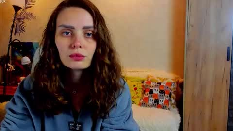 Gloria Wood online show from 09/30/25, 05:40