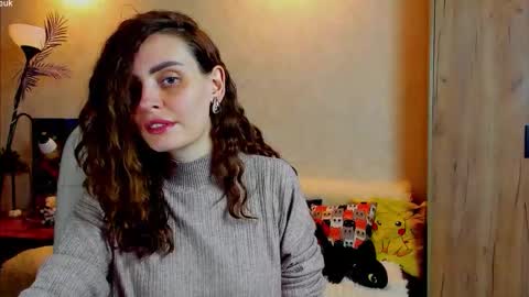 Gloria Wood online show from 11/08/25, 04:07