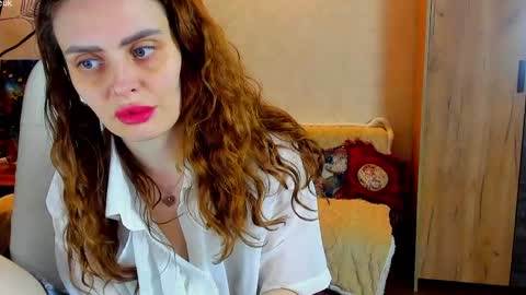 Gloria Wood online show from 05/22/26, 05:18