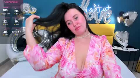 Gloria online show from 02/14/25, 01:02