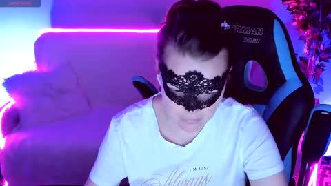 Snapshot of gloriagrays chatting on 09/14/25, 07:02 gloriagrays online show from 09/14/25, 07:02