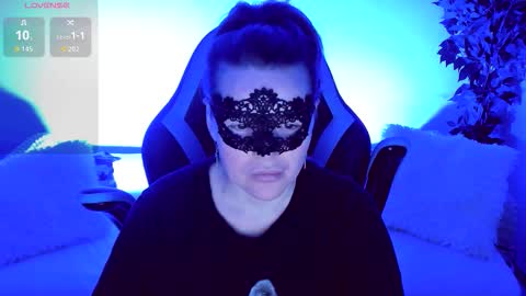 Snapshot of gloriagrays chatting on 10/19/25, 07:03 gloriagrays online show from 10/19/25, 07:03