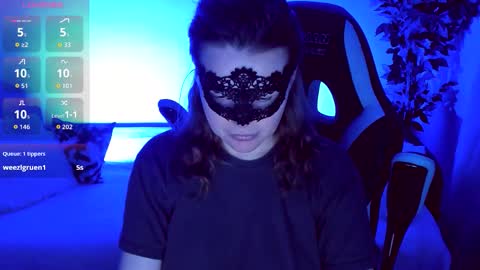 Snapshot of gloriagrays chatting on 11/01/25, 07:05 gloriagrays online show from 11/01/25, 07:05