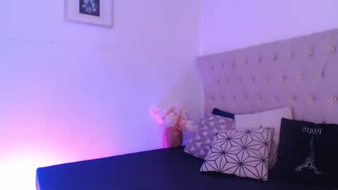 Glory online show from 11/11/25, 12:49