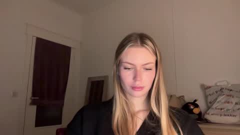 glow_angel online show from 01/22/25, 09:21