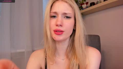 Ann Eliz and Gigi online show from 02/19/26, 02:13