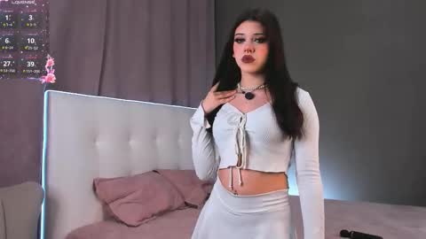 Sara online show from 03/04/26, 01:22