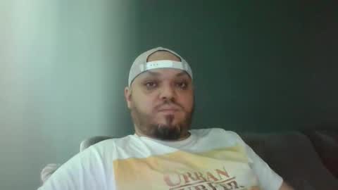 Your boy online show from 11/25/25, 10:59