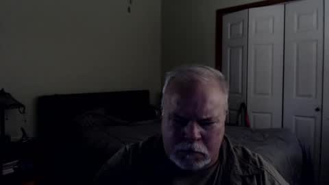 gmctruckguy online show from 10/22/25, 07:35