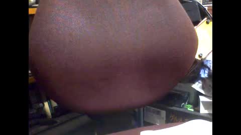 Snapshot of gmjavenger chatting on 01/16/26, 09:02 PencilDick online show from 01/16/26, 09:02