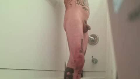 gnasty83 online show from 10/04/25, 03:43