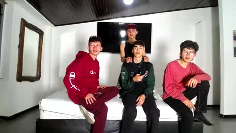 THOMAS AND DAMIAND online show from 09/27/25, 05:51