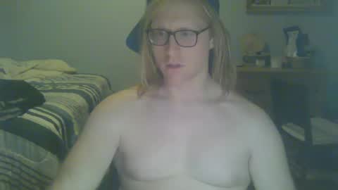 Snapshot of gnger31foru chatting on 12/03/24, 02:47 Steven Meadow online show from 12/03/24, 02:47