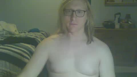 Snapshot of gnger31foru chatting on 12/16/24, 12:16 Steven Meadow online show from 12/16/24, 12:16