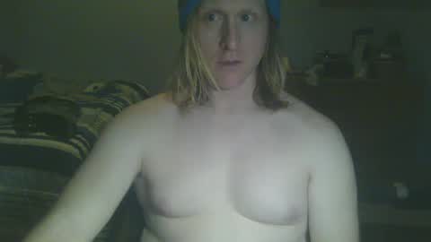 Snapshot of gnger31foru chatting on 12/29/24, 12:09 Steven Meadow online show from 12/29/24, 12:09