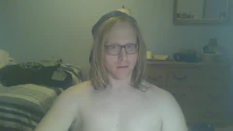 Snapshot of gnger31foru chatting on 02/06/25, 02:55 Steven Meadow online show from 02/06/25, 02:55