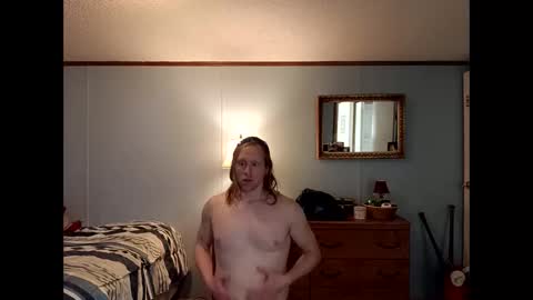 Snapshot of gnger31foru chatting on 02/17/25, 09:08 Steven Meadow online show from 02/17/25, 09:08